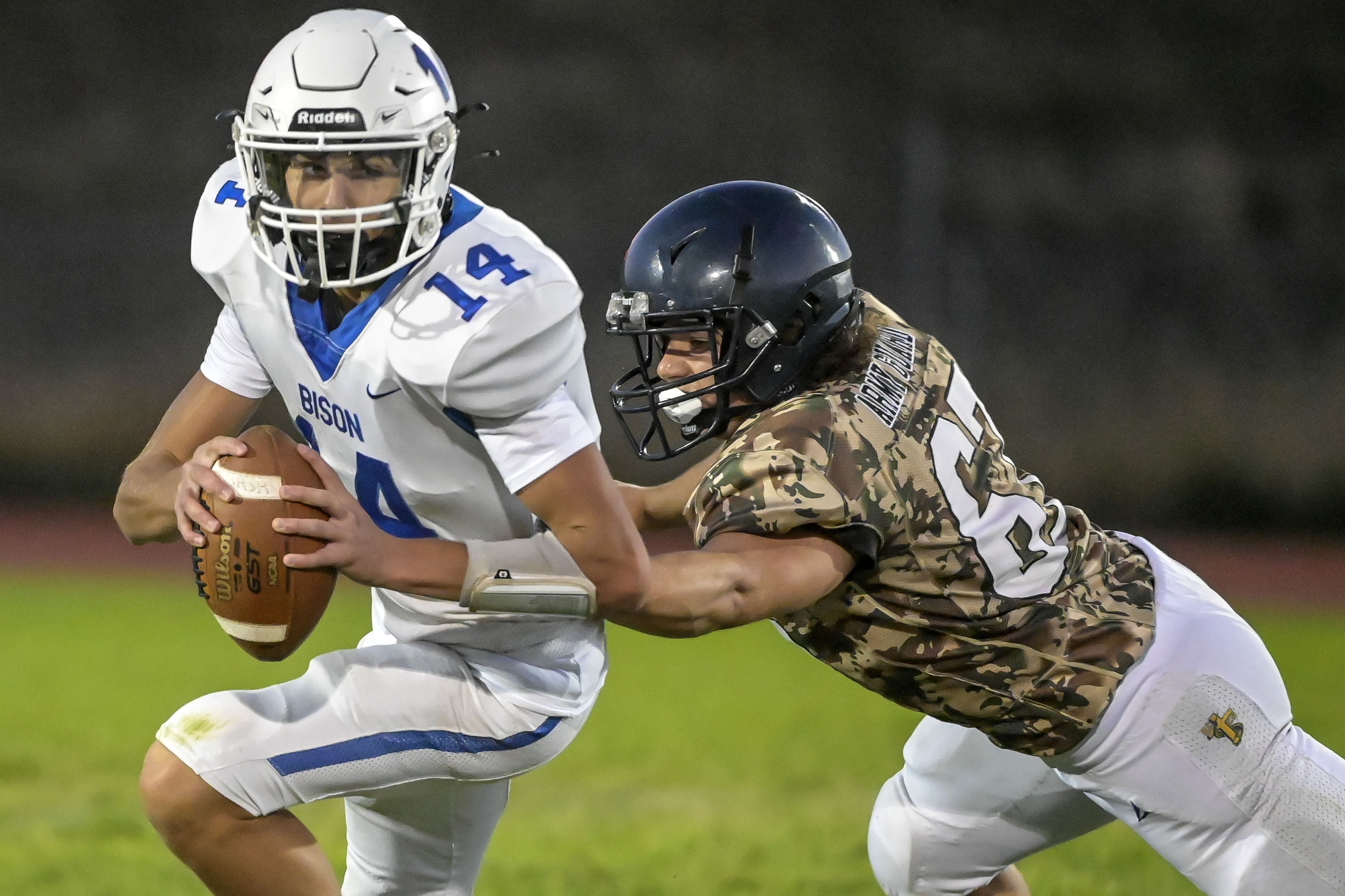 PHOTO GALLERY: Action from Hot Springs at Rapid City Christian football game