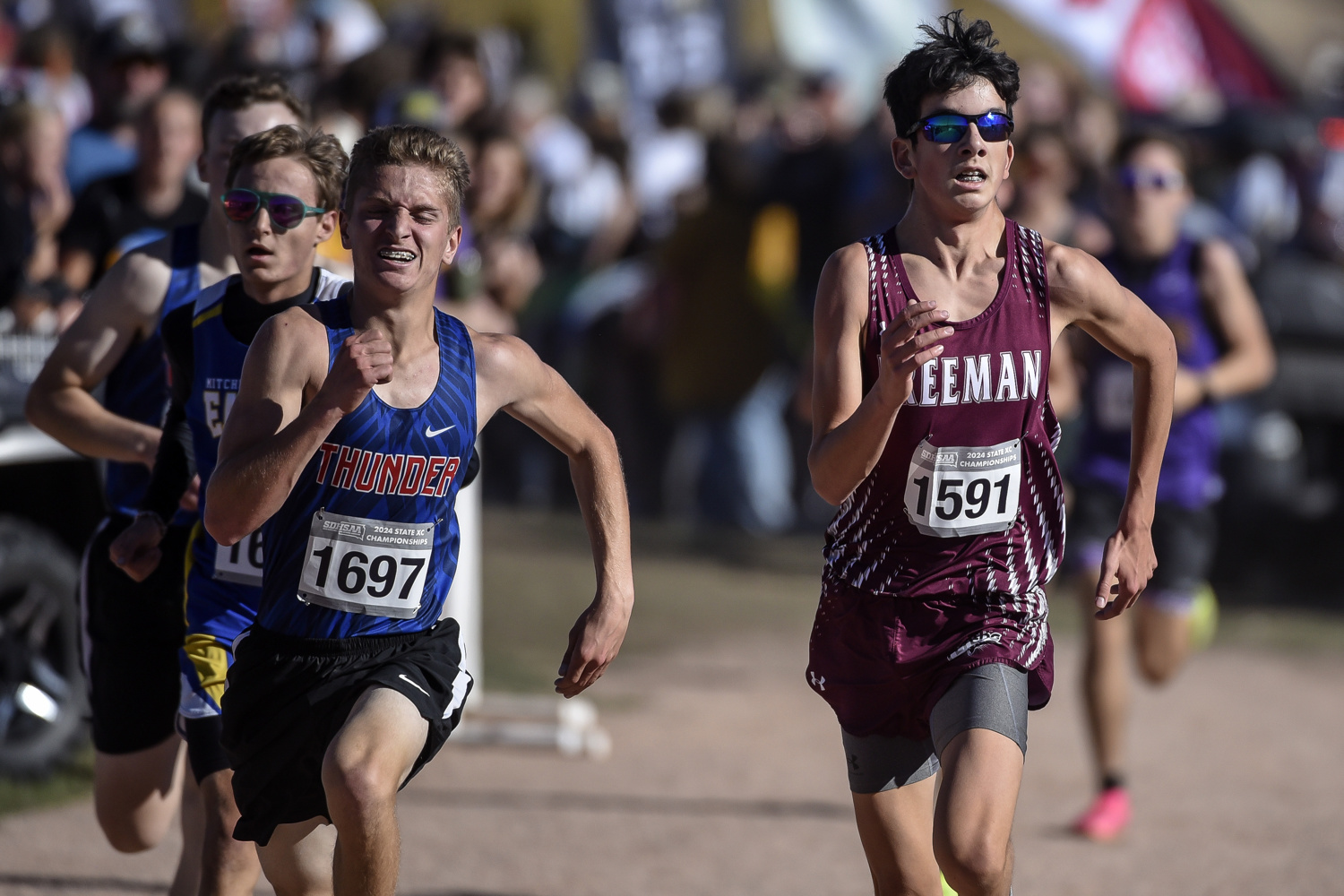 PHOTO GALLERY: Action from the Class B boys state cross country meet