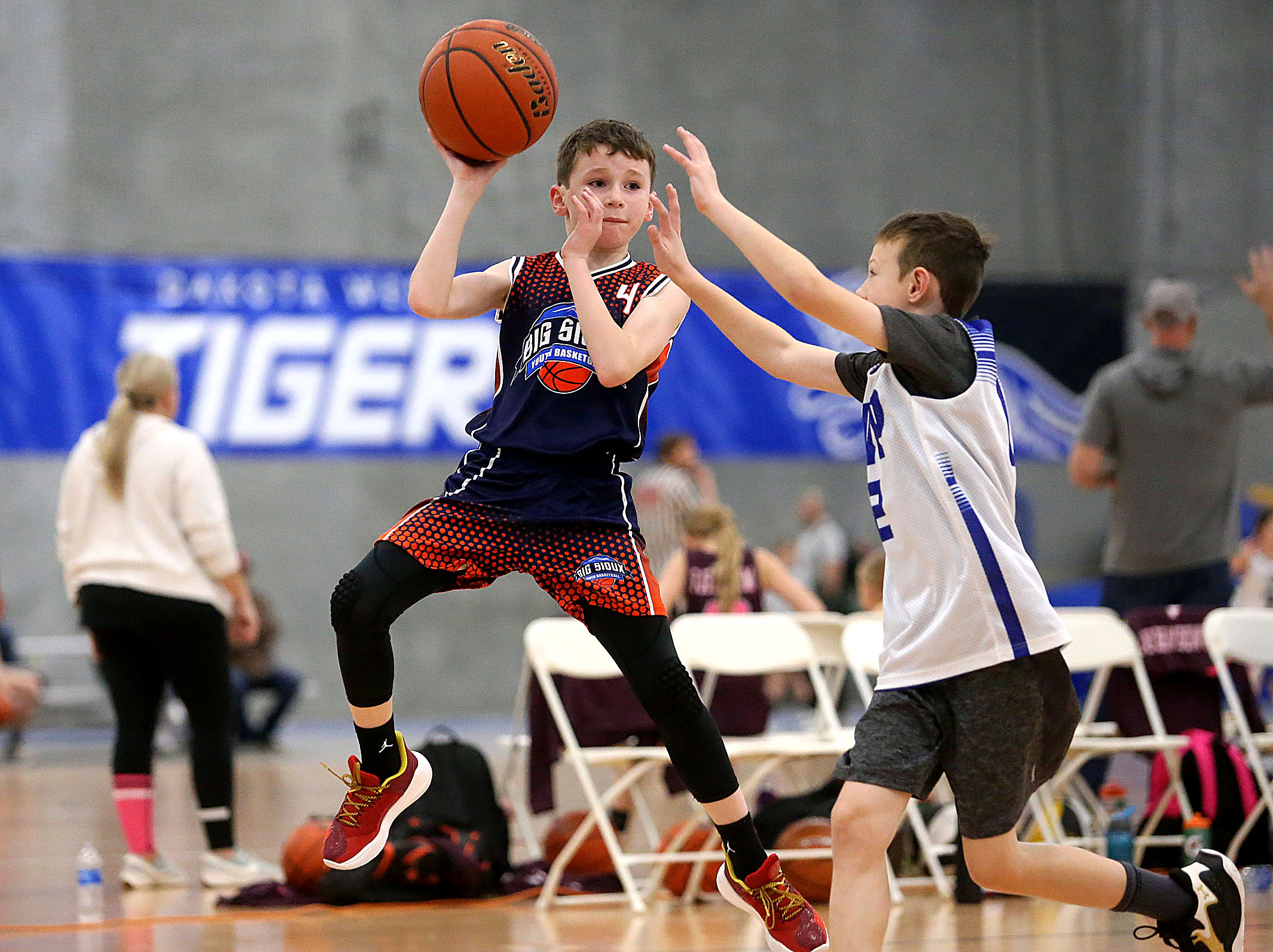 PHOTO GALLERY: Hoop City Classic - Youth Tournament 