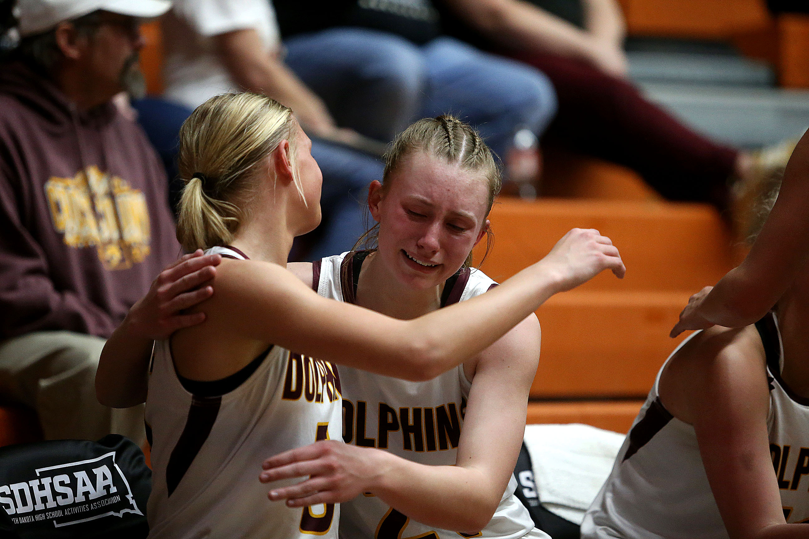 PHOTO GALLERY: Class B 7th place - Harding County vs Deubrook 