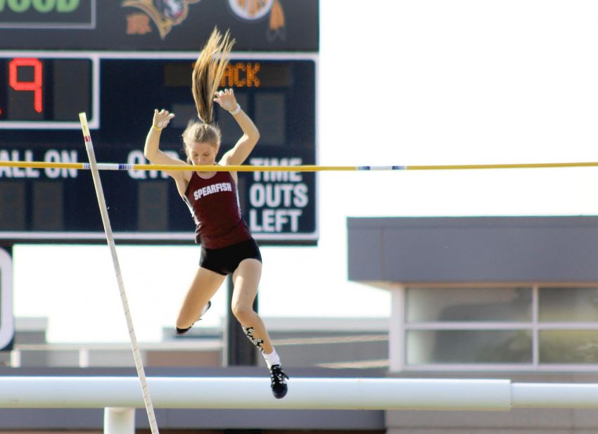 Spearfish girls, Oâ€™Gorman boys take lead at AA state track meet