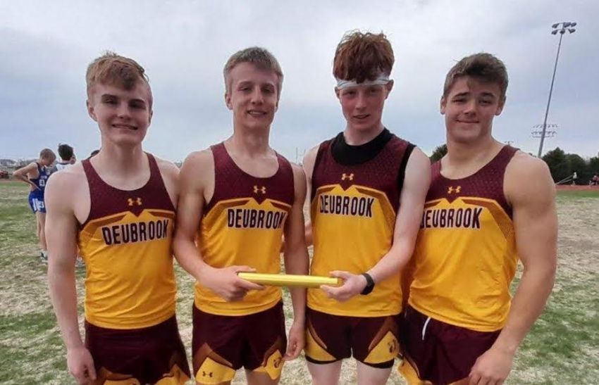 Deubrook Area boys looking to bring home some hardware from Howard Wood