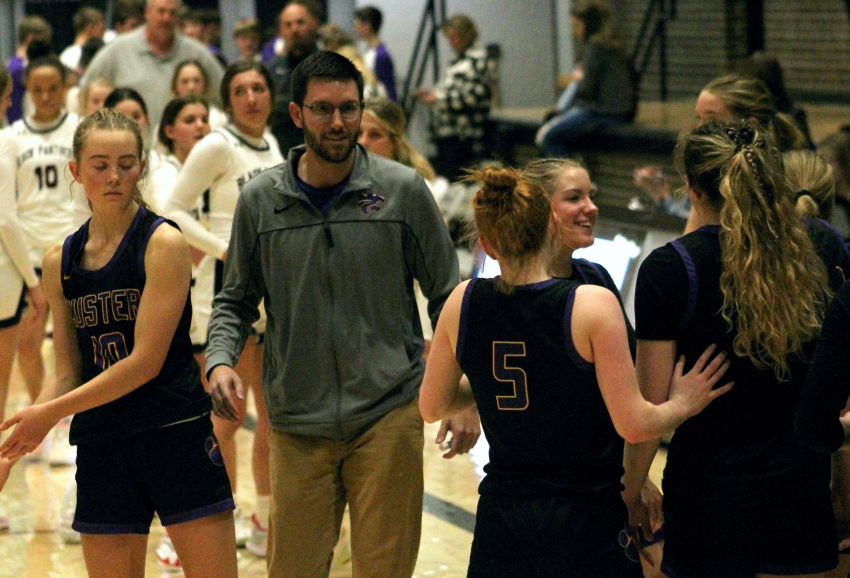 Prep Basketball Notebook - Tayt Vincent starts coaching journey at basketball-storied Custer 