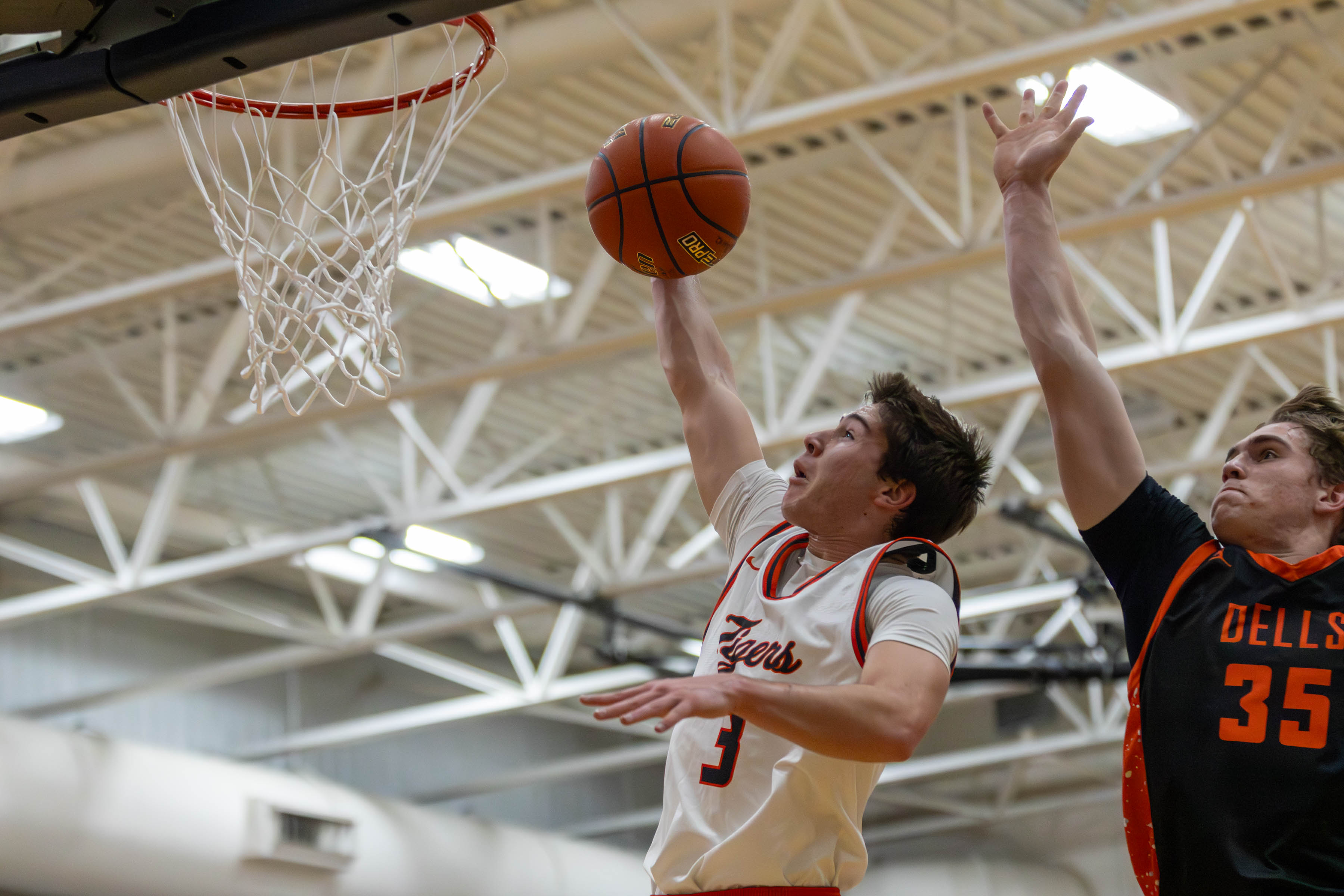 PHOTO GALLERY: Dell Rapids Quarriers vs. Mobridge-Pollock Tigers at Round Ball Classic