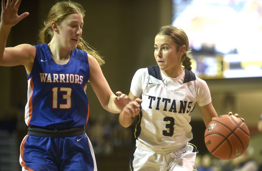 Jan. 11 Girls Basketball Roundup - Tea Area falls to Sioux Center (Iowa) at Sanford Pentagon's Border Battle