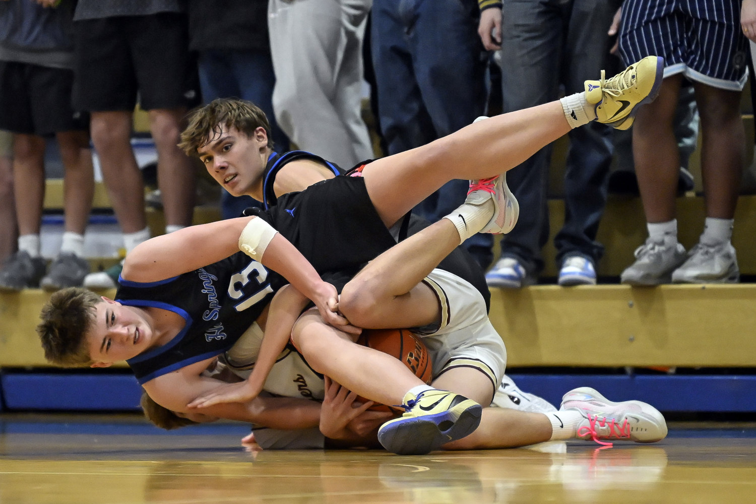 PHOTO GALLERY: Action from Lead-Deadwood boys vs Hot Springs in West River Tourney