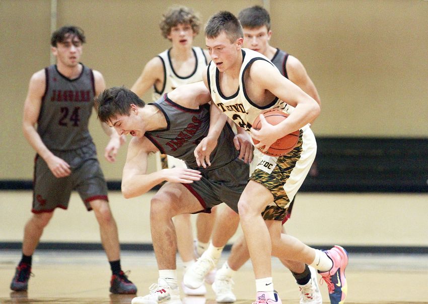 Jan. 17 Basketball Scores