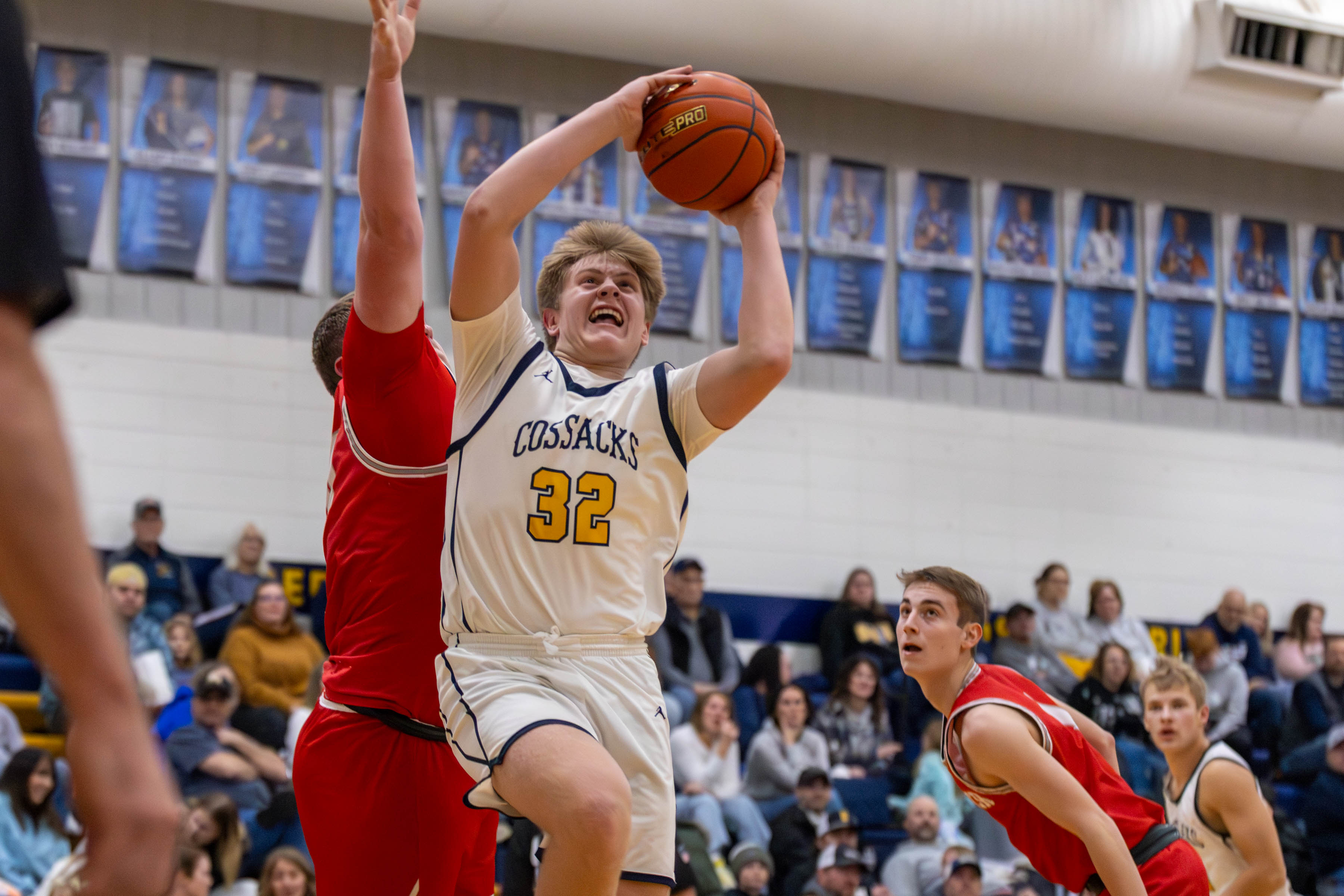PHOTO GALLERY: Chester Flyers at Sioux Valley Cossacks boys basketball