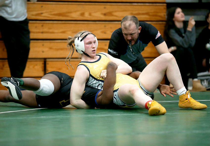 Week 5 Girls Wrestling Rankings - Sioux Valley’s Summer Guthmiller stays undefeated, maintains No. 1 spot in 145-pound division 