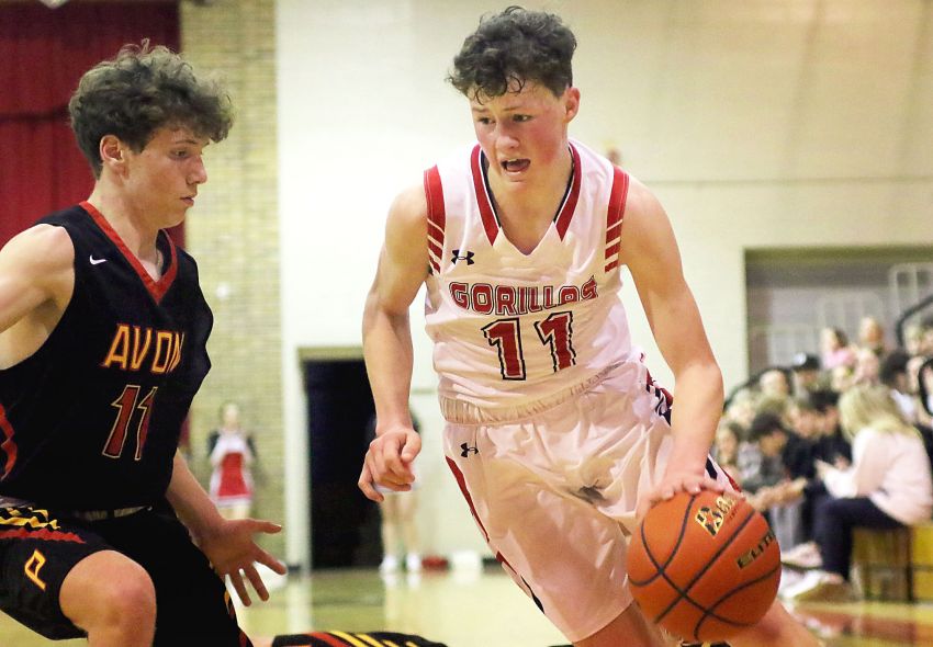 Jan. 27 Basketball Roundup - Gregory picks up boys win over Avon 