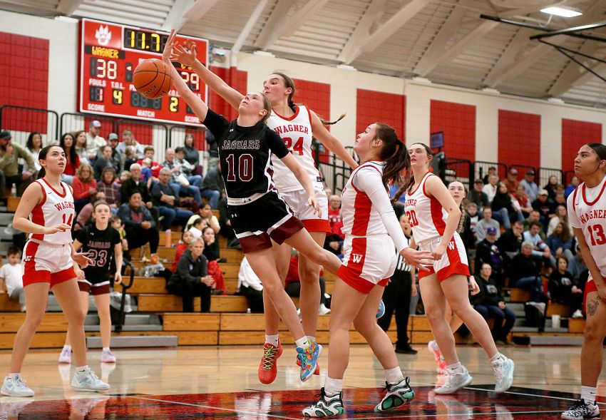 Jan. 28 Girls Basketball Roundup - Ashlyn Koupal paces Wagner past Corsica-Stickney 