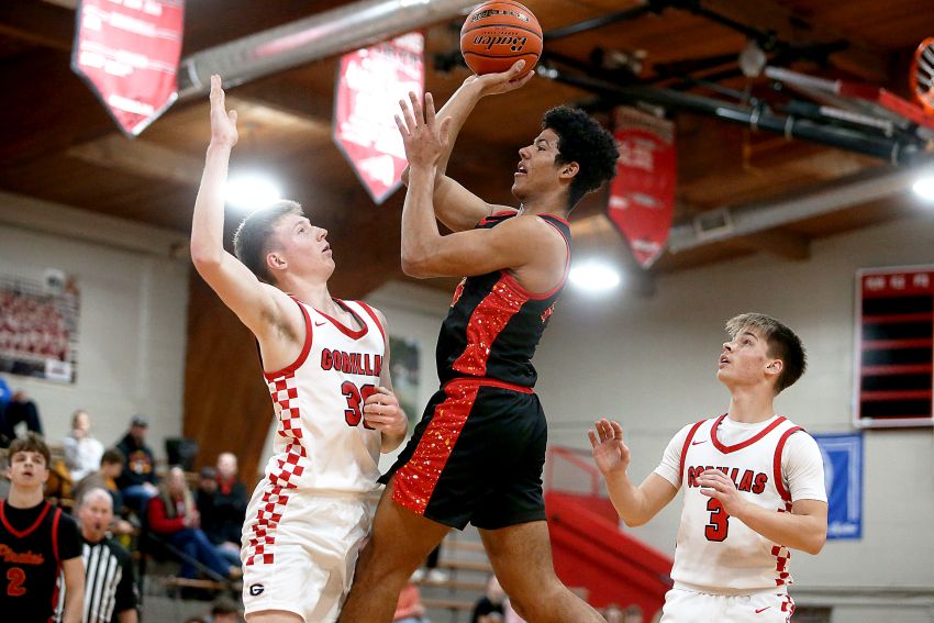 Class B boys basketball region tournaments start March 2