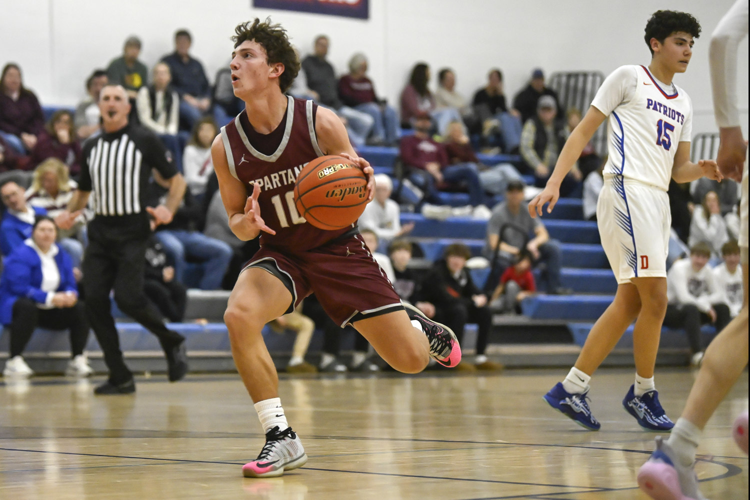 PHOTO GALLERY: Action from Spearfish boys at Douglas