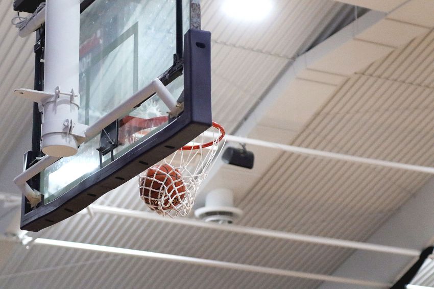 Feb. 23 Basketball Roundup - Wilmot picks up region girls basketball win over Langford Area