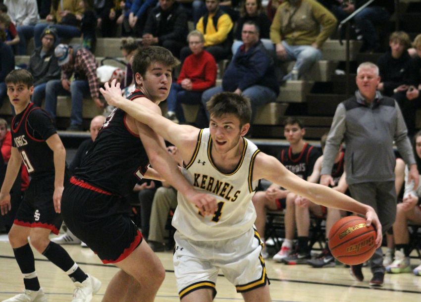 Feb. 3 Boys Basketball Roundup - Three Mitchell Kernels score in double figures en route to win over Sturgis 