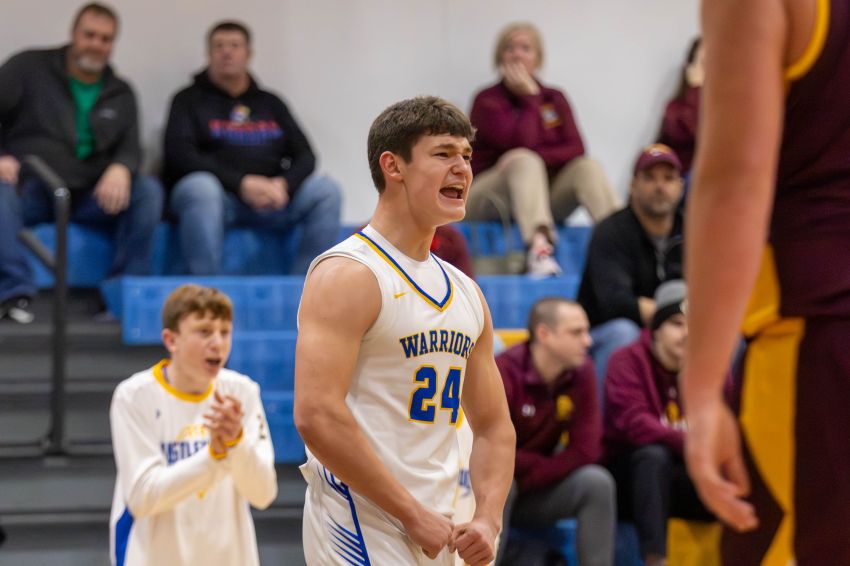 Feb. 3 Boys Basketball Roundup - No. 2 Castlewood knocks off No. 1 De Smet in heavyweight showdown
