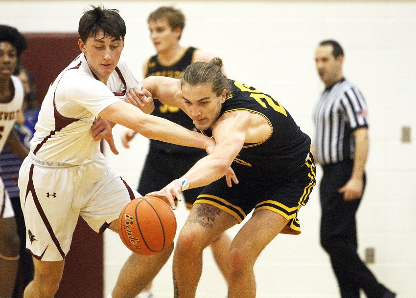 Feb. 4 Basketball Scores