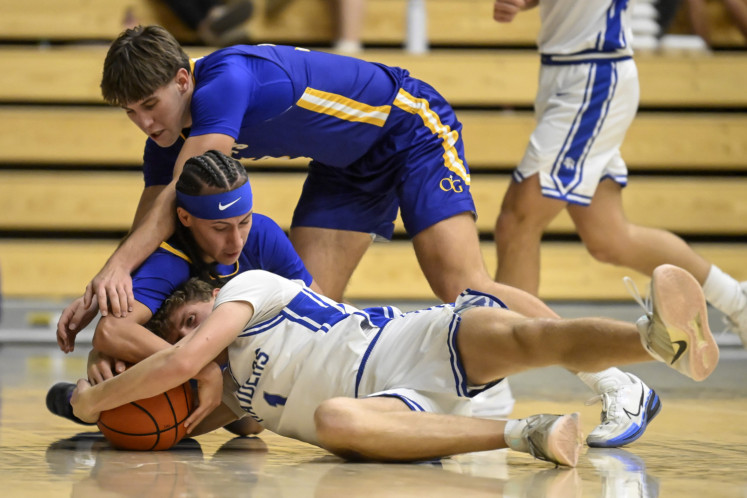 PHOTO GALLERY: Action from Sioux Falls O'Gorman at RC Stevens boys
