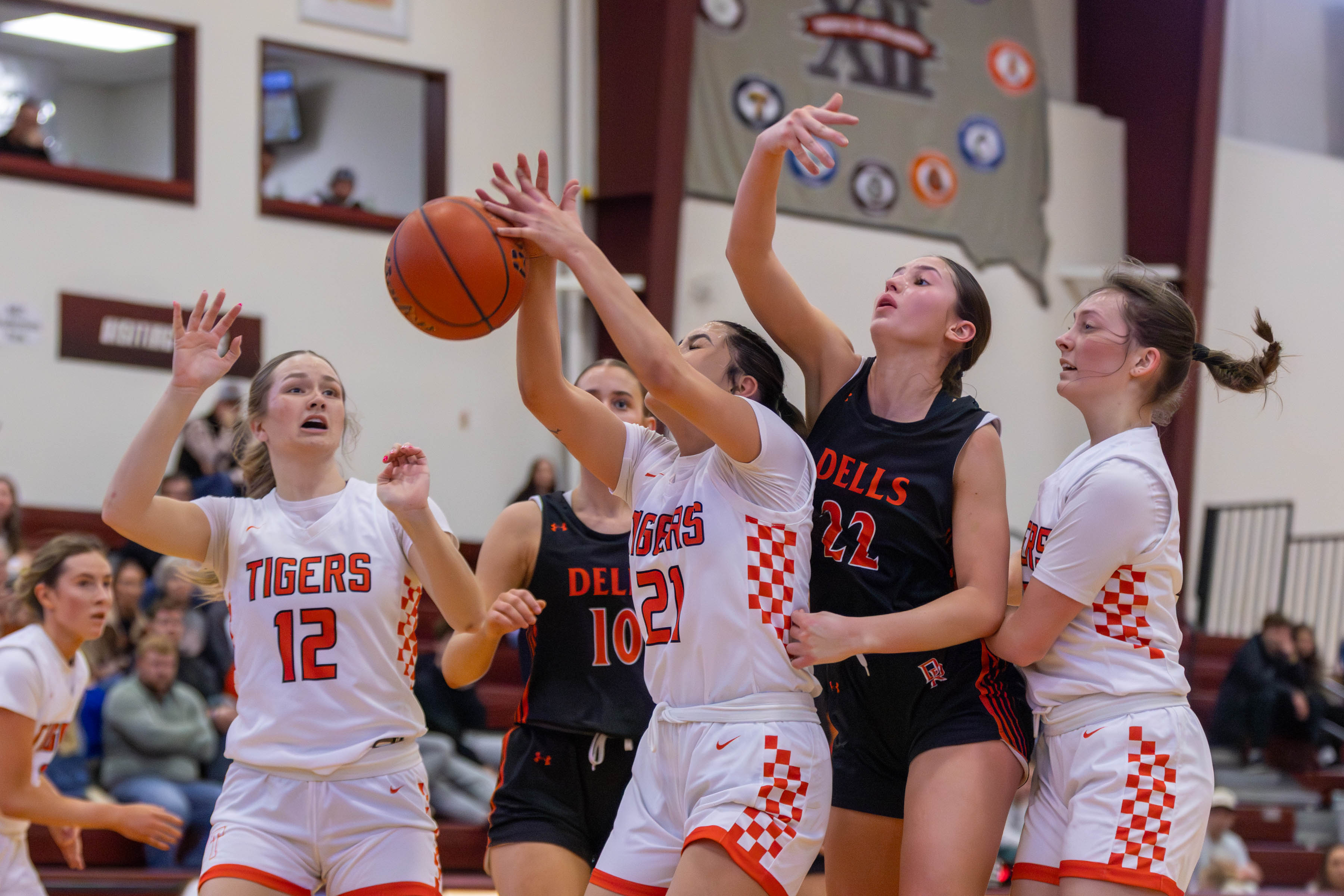 PHOTO GALLERY: Mobridge-Pollock Tigers vs Dell Rapids Quarriers girls basketball at Dak-XII/NEC Clash