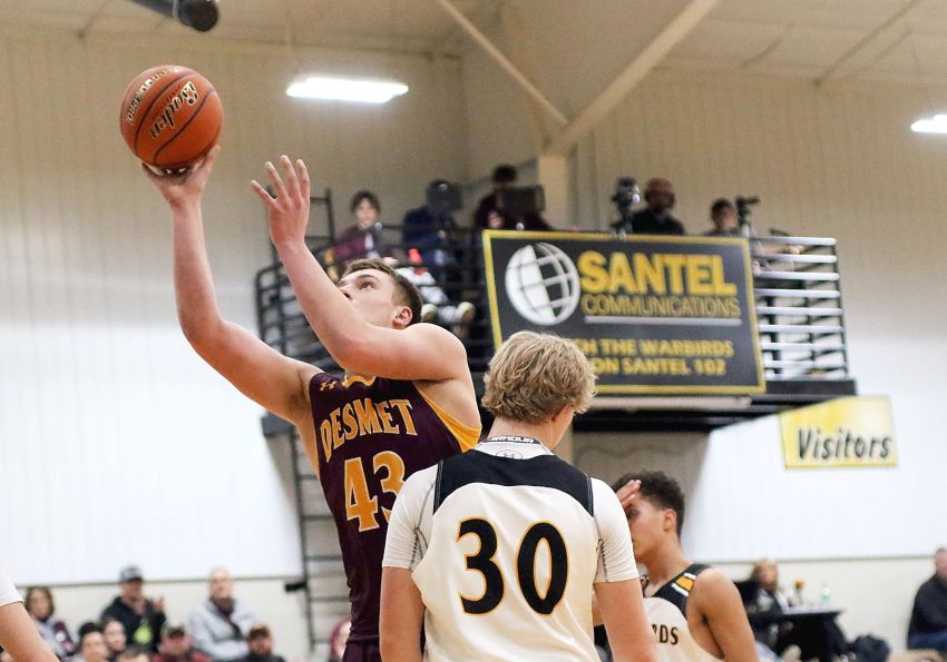 Feb. 9 Boys Basketball Roundup - De Smet edges Wolsey-Wessington by three points