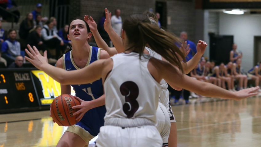 Friday, Feb 9 Basketball Scores