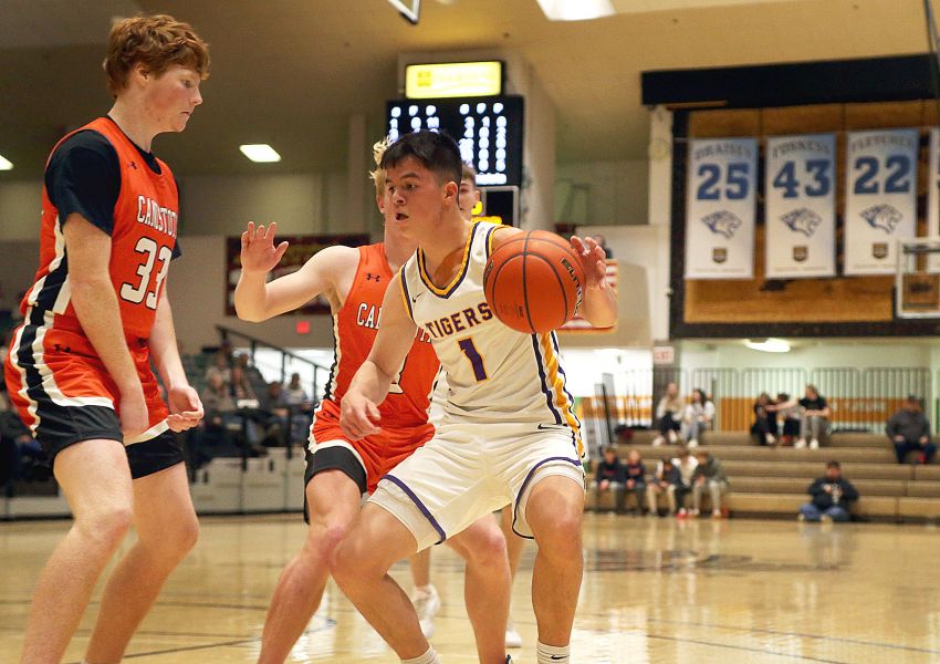 A Tiger lifer, White River's Nic Marshall evolves into all-stater and team leader 