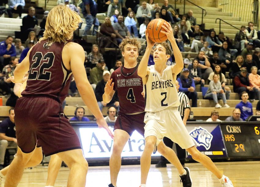 Feb. 11 Boys Basketball Roundup - Hanson pulls away from Platte-Geddes