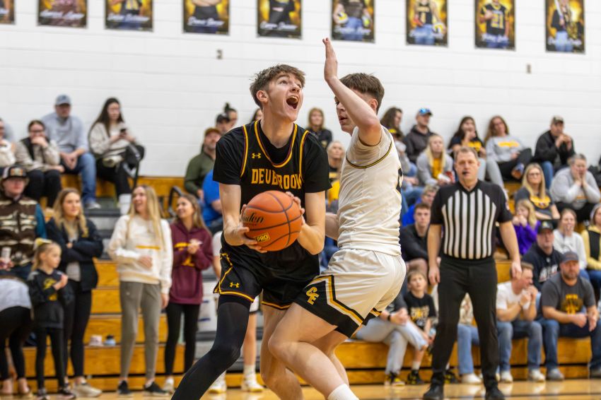 Feb. 13 Boys Basketball Roundup - Deubrook Area rolls past Colman-Egan in Dakota Valley Conference clash
