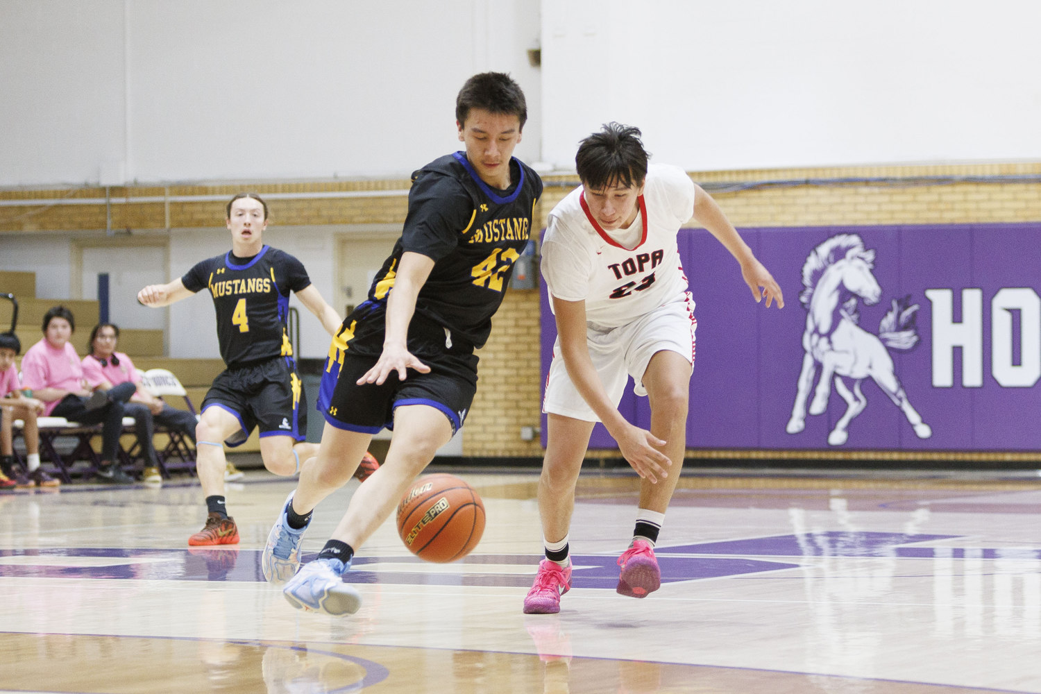 PHOTO GALLERY: Tiospaya Topa vs Little Wound - Belle Fourche Classic