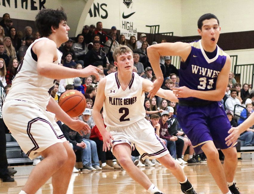 Feb. 15 Basketball Roundup - Winner boys edge Platte-Geddes in overtime