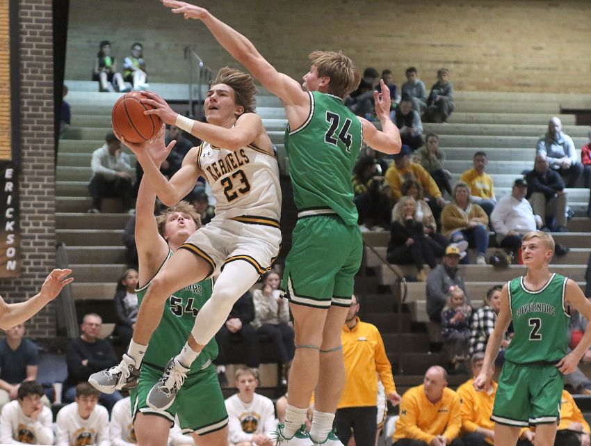 Feb. 16 Boys Basketball Roundup - Mitchell edges Pierre in ESD tilt 