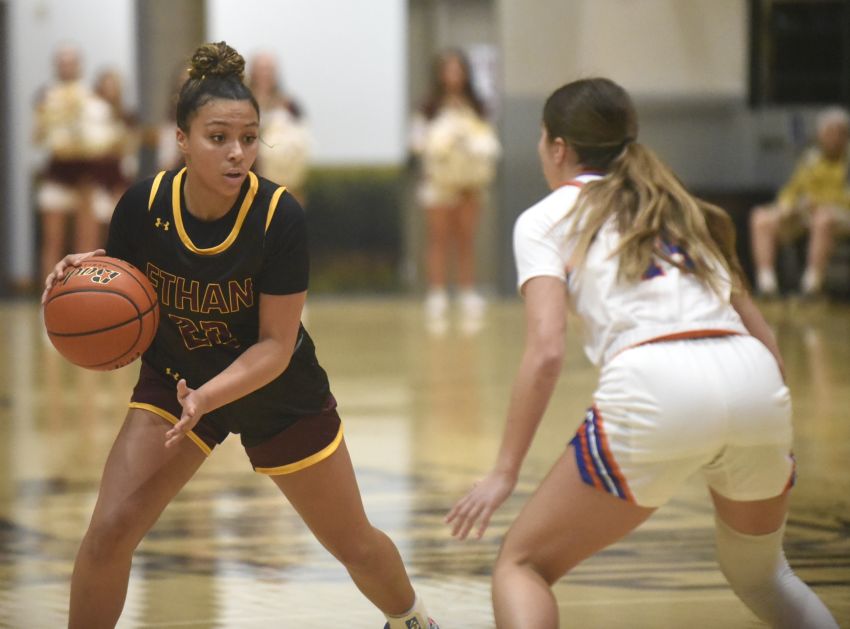 Taziah Hawkins embraces Ethan Rustlers culture after rivalry switch