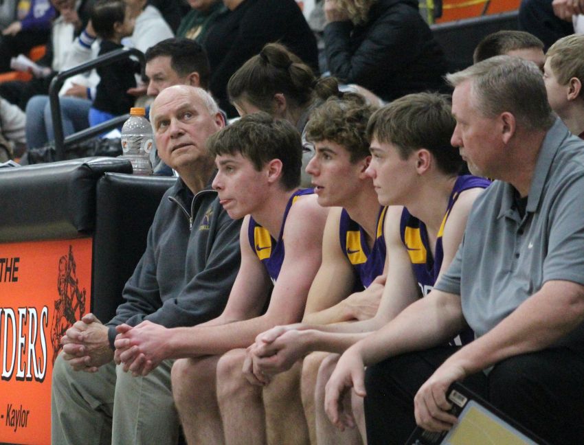 'I still have a passion for it' - Centerville's Bill Marquardt records 500th career boys basketball coaching win  