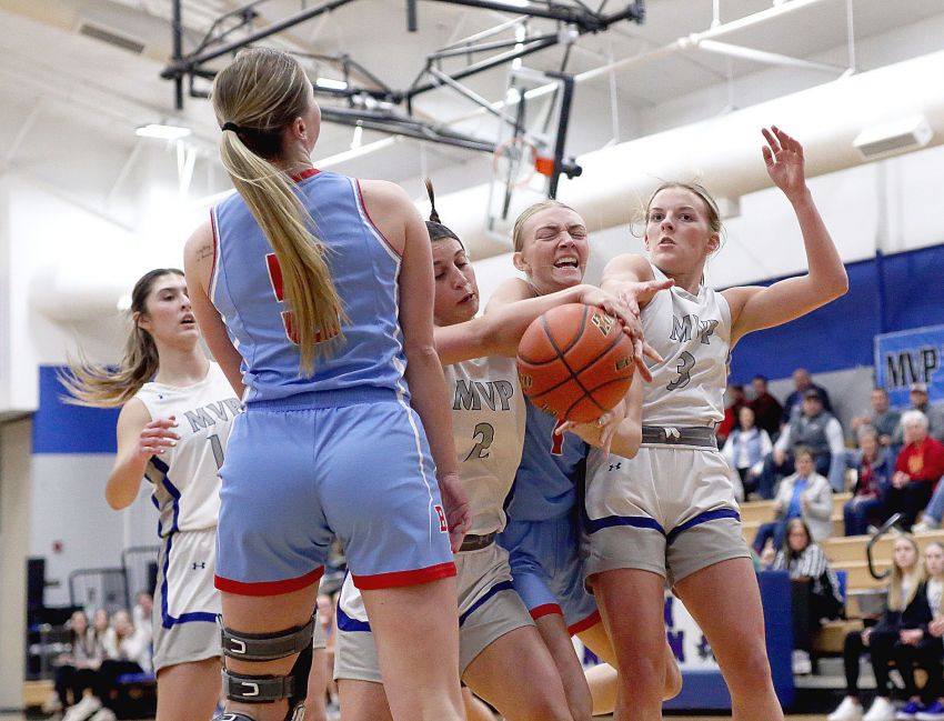 Feb. 20 Girls Basketball Roundup - Mount Vernon/Plankinton picks up Region 5A win over Bon Homme 