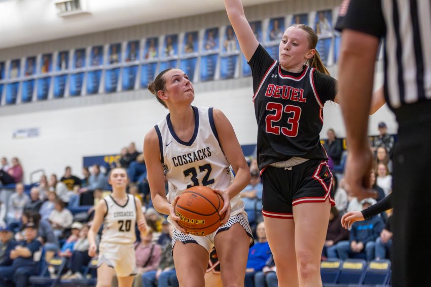 Feb. 24 Girls Basketball Roundup - Sioux Valley tops Deuel in Region 2A action, Kailey Cradduck scores 1,000th career point