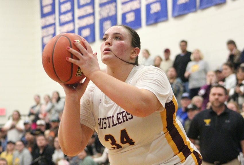 Ethanâ€™s Madeline Bartscher overcomes knee injuries, helps Rustlers reach another state tourney 