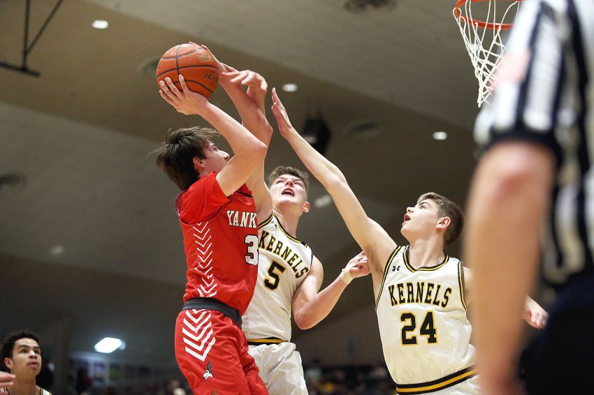 March 2 Boys Basketball Roundup - No. 1 Mitchell tops Yankton, earns fourth straight state tourney appearance 