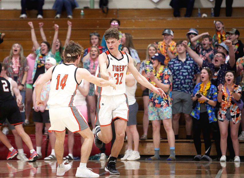 Class B Boys Basketball Pairings Set