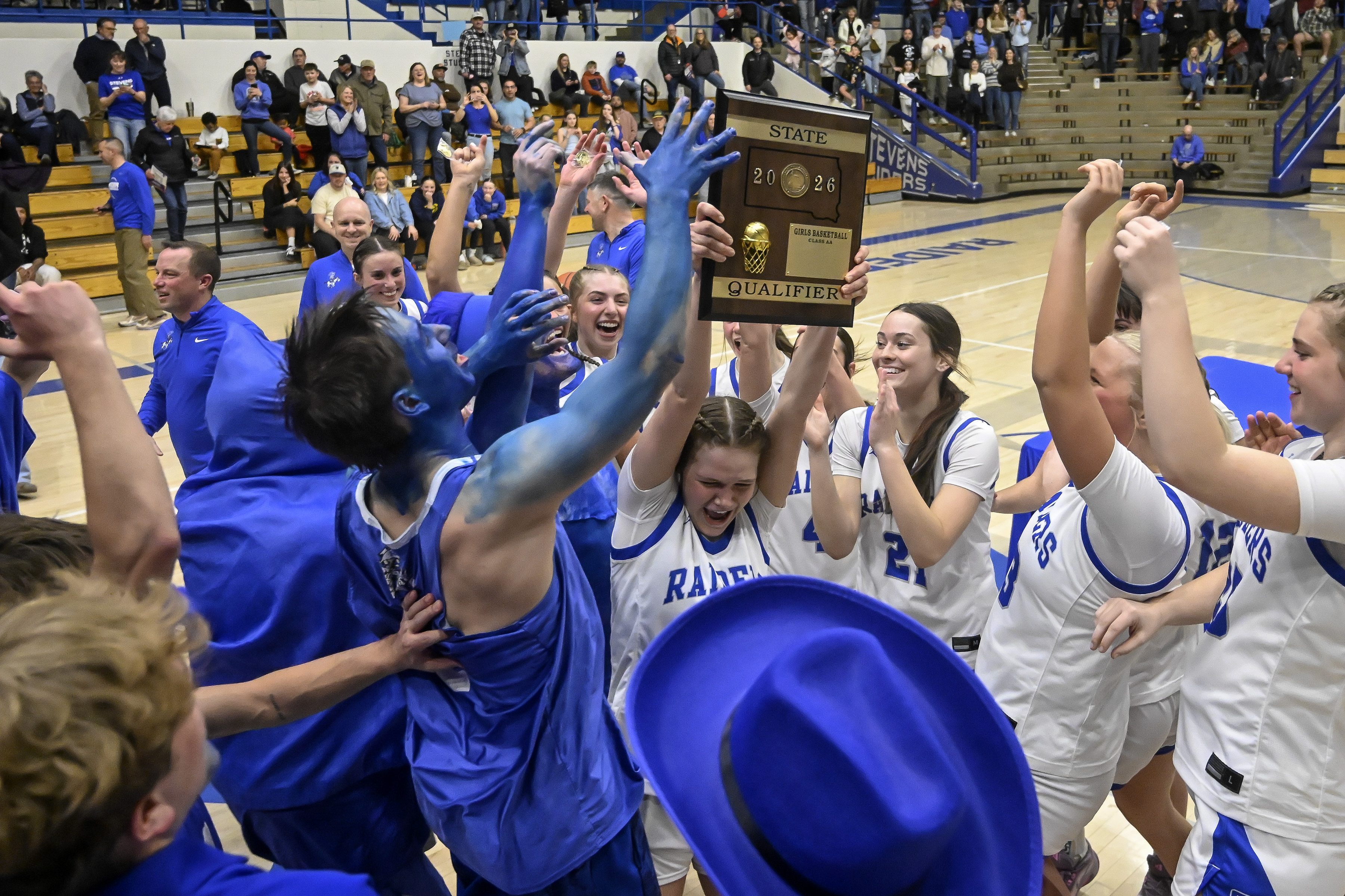 PHOTO GALLERY: CLASS AA SoDak 16 - Yankton at Rapid City Stevens