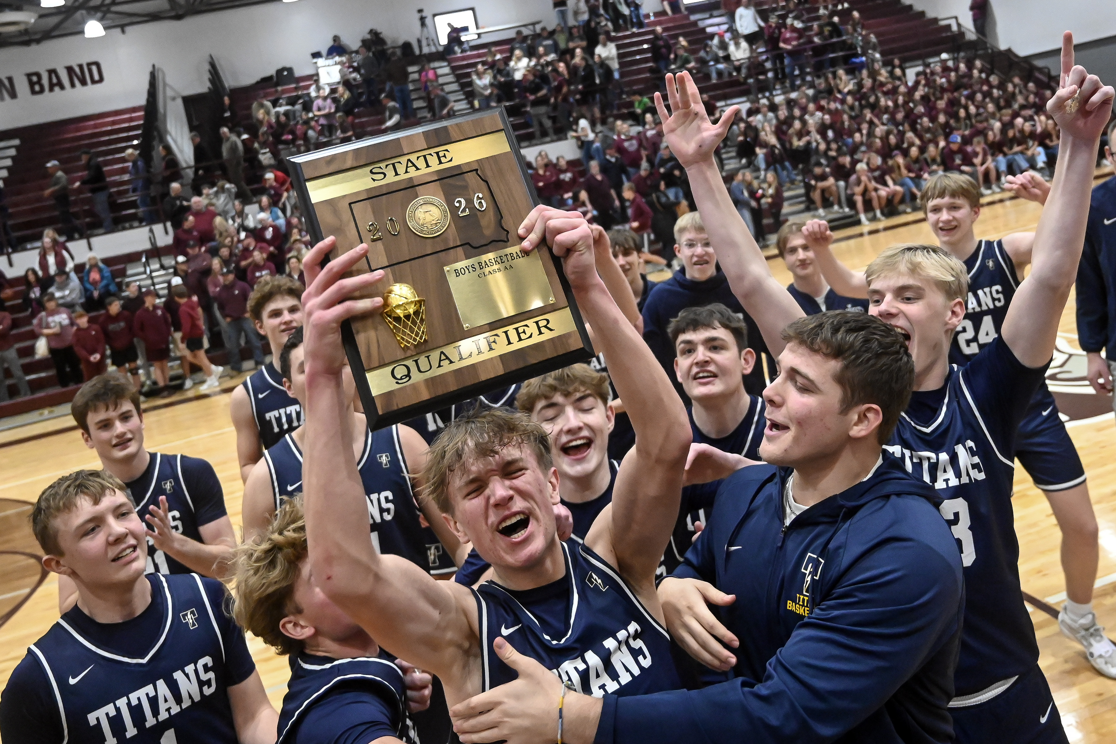PHOTO GALLERY: Class AA SoDak16 - Tea at Spearfish 
