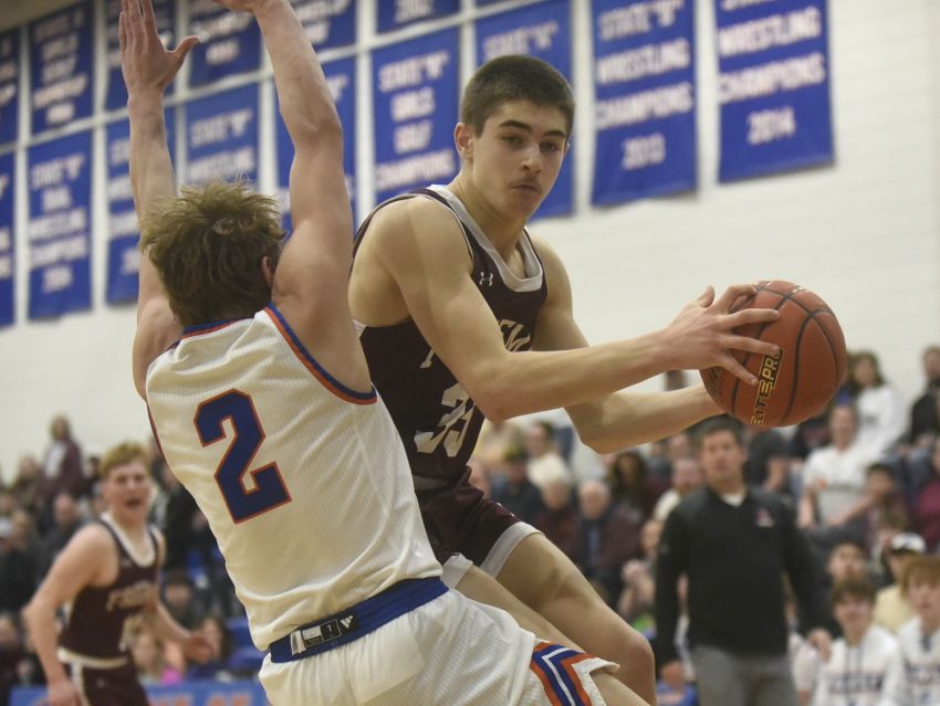 March 8 Boys Basketball Roundup - Freeman outlasts Parkston in high-scoring Region 4B contest, advances to SoDak 16 