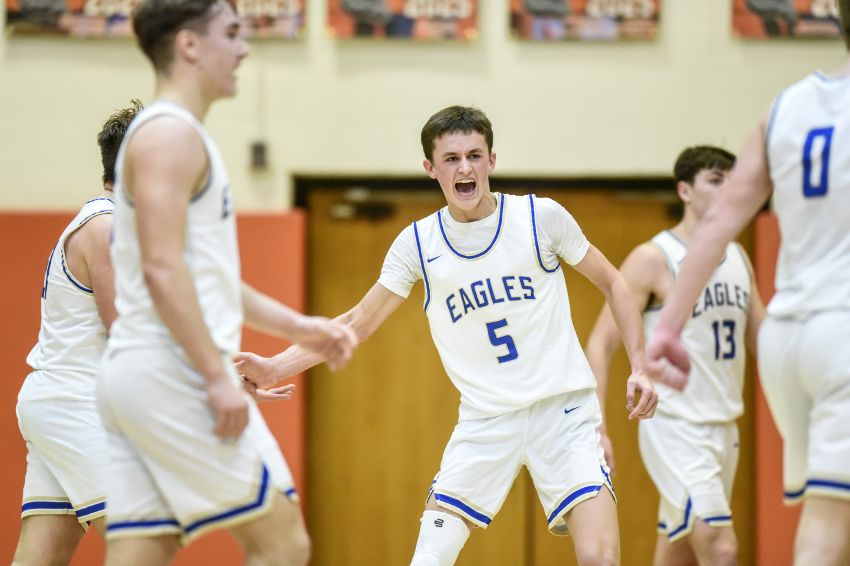 'They spend more time together than with their families' - Years of work together sends Wall Eagle to first state tournament since 2001