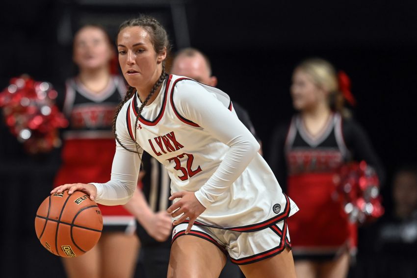 O’Gorman, Brandon Valley headline Class AA girls basketball all-state team 