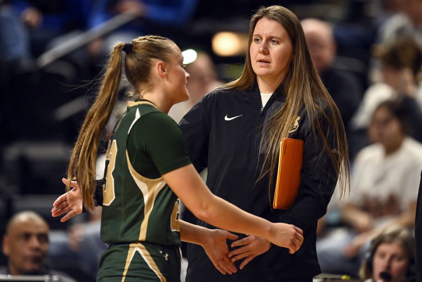 Sanborn Central/Woonsocket and SDSU alum Myah Selland finds passion for the game of basketball again as assistant coach for Sioux Falls Jefferson