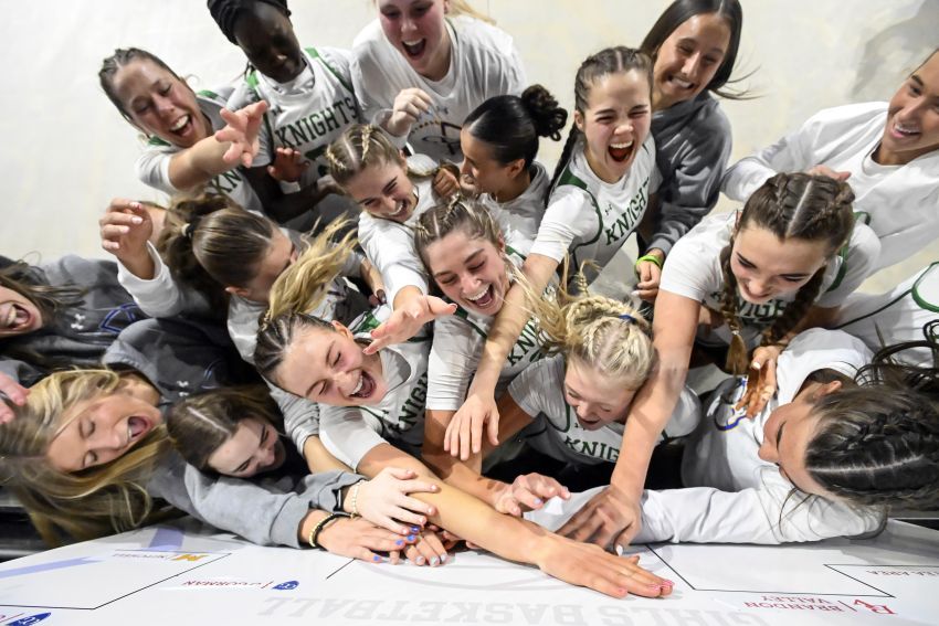 Class AA Girls Roundup - O’Gorman clips Sioux Falls Washington, sets up third straight title game with Brandon Valley