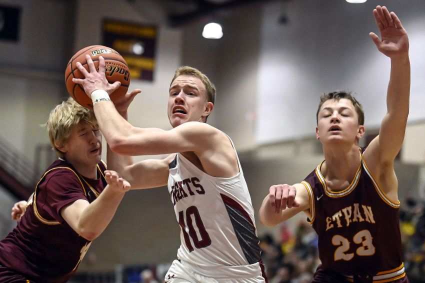 Aberdeen Christian places three players on all-Lake Region Conference first team 