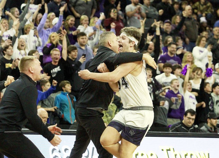 Dakota Valleyâ€™s will to win put to the test in title victory 