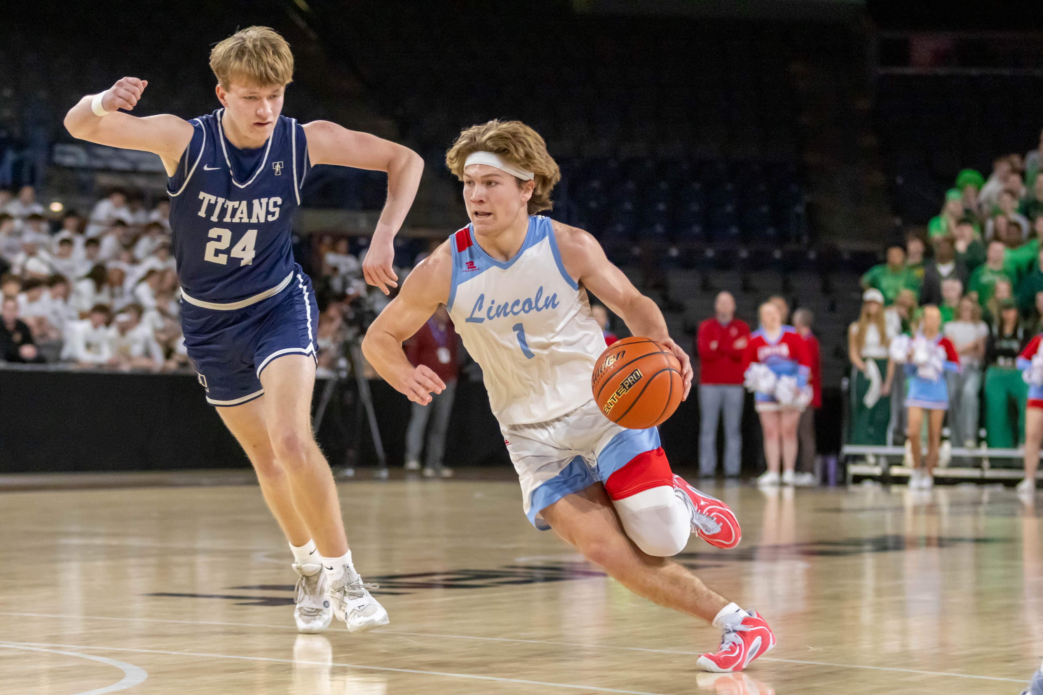 PHOTO GALLERY: Sioux Falls Lincoln vs Tea Area Class AA state boys basketball first round