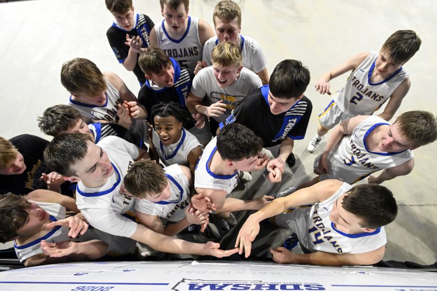 West Central shuts down Clark/Willow Lake, Trojans advance to state championship for the first time since 2001