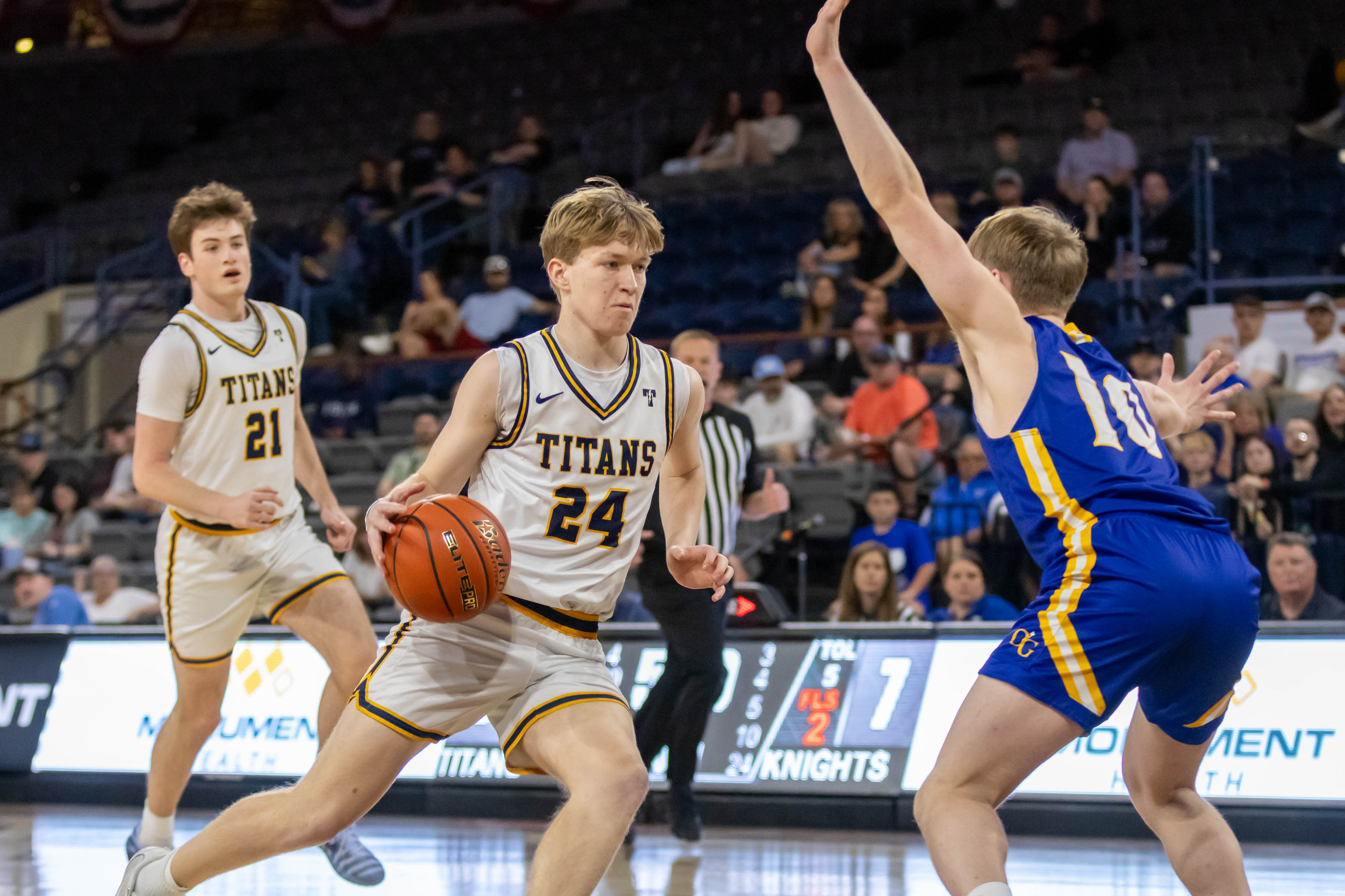 PHOTO GALLERY: O'Gorman vs Tea Area Class AA state seventh place game